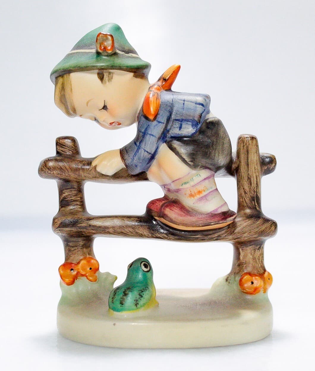 GOEBEL HUMMEL Germany "Retreat To Safety" Hand Painted Porcelain Figurine TMK5 - Thumbnail 2