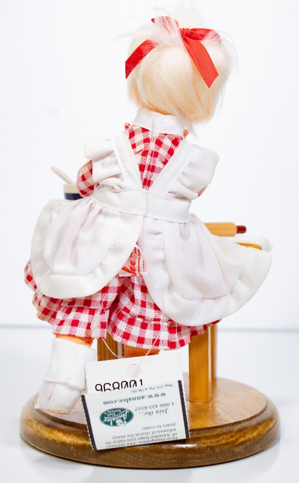 Annalee Mobilitee Doll Society 2001 Mother's Little Helper Artisan Doll 9" - Thumbnail 2