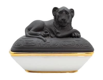 Vintage CVM Collections Of The Vatican Museum Italy Porcelain Lion Box RARE - Image 1