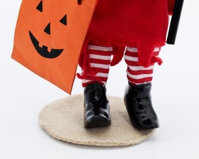 2008 ANNALEE Mobilitee Devil w/ Pumpkin Bag Costume Halloween Doll - Thumbnail 4