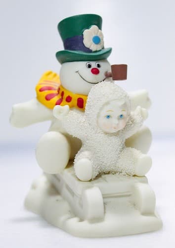 DEPARTMENT 56 "Fun With Frosty The Snowman" Snowbabies Porcelain Figurine - Thumbnail 5