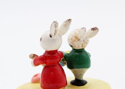 Vintage Made In Italy Hand Painted Wood Musician Easter Rabbits Trinket Box - Thumbnail 7