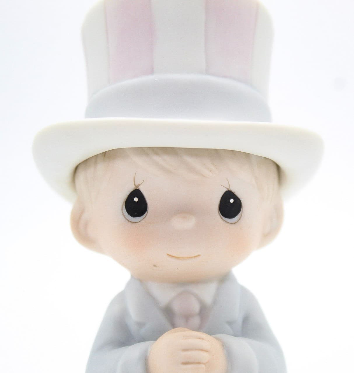 Precious Moments God Bless The U.S.A. Enesco Porcelain Figurine 1992 - Thumbnail 2