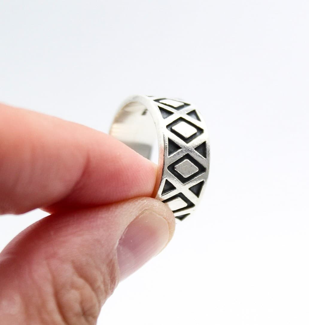 Vintage Mexico 925 Sterling Silver Geometric Tribal Pattern Band Ring Size 9.5 - Thumbnail 6