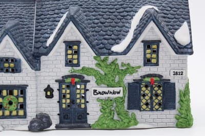 Department 56 Brownlow House Heritage Village Dickens' Village Oliver Twist - Thumbnail 5