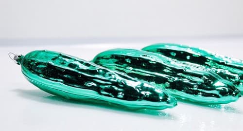 3 Vintage Germany Green Pickles Cucumbers Vegetable Glass Christmas Ornaments - Thumbnail 2