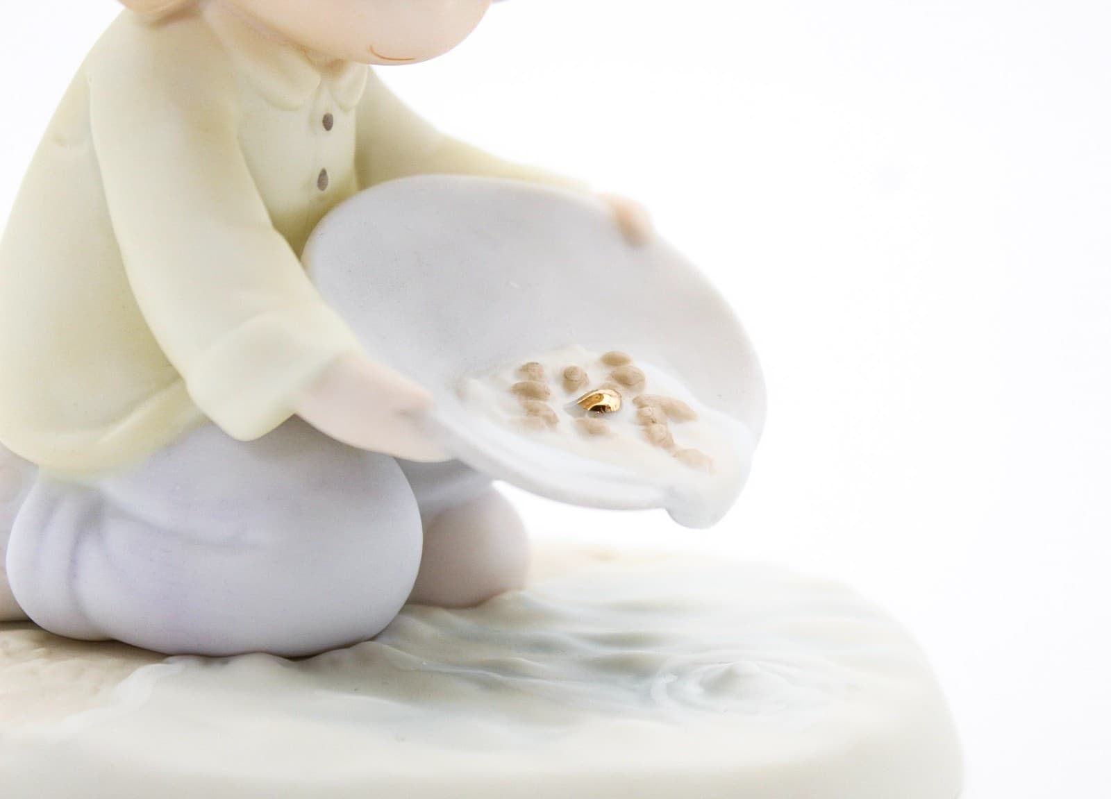 Precious Moments You're One In A Million To Me Enesco Porcelain Figurine 1994 - Thumbnail 3