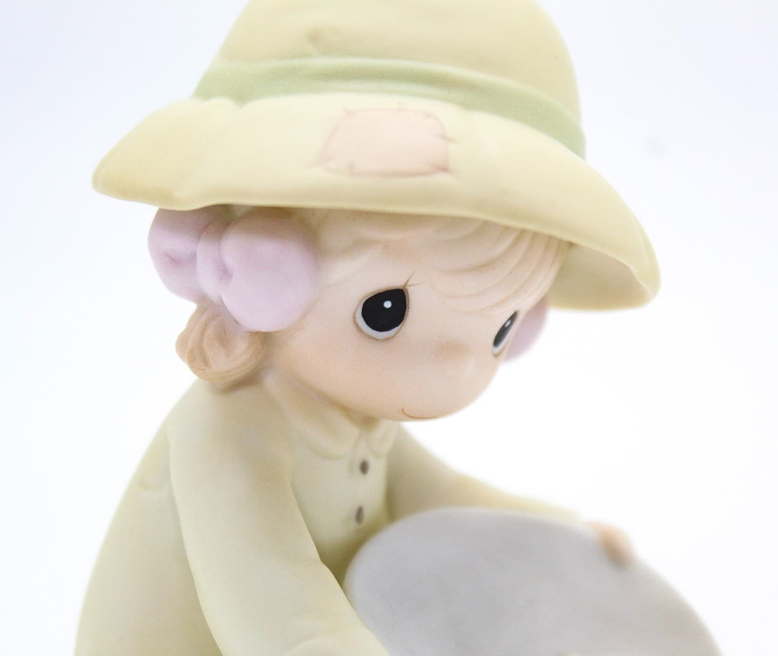 Precious Moments You're One In A Million To Me Enesco Porcelain Figurine 1994 - Thumbnail 2