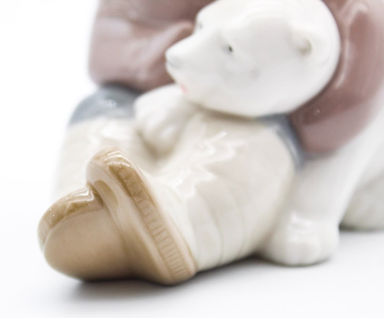 Lladro Eskimo Playing Polar Bear #1195 Porcelain Figure In Box By Juan Huerta - Thumbnail 7