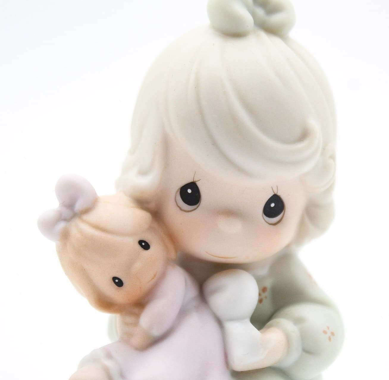 Precious Moments Growing In Grace Age 4 Enesco Porcelain Figurine 1994 - Thumbnail 2