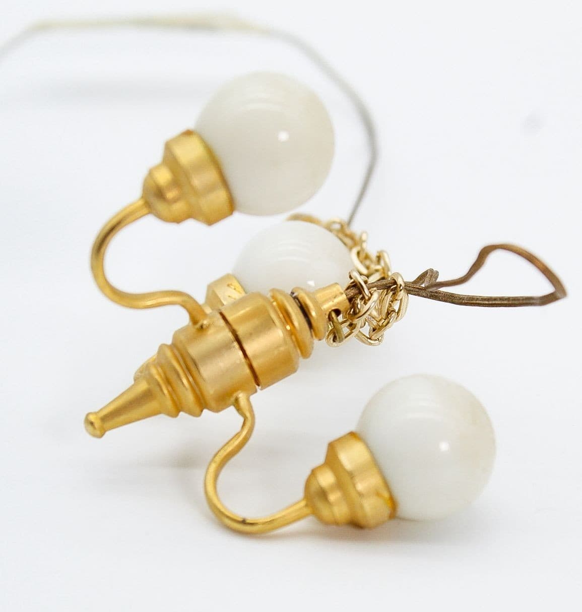 Vintage Dollhouse Miniature 3 Light Bulb Brass Light Fixture 1:12 - Thumbnail 2