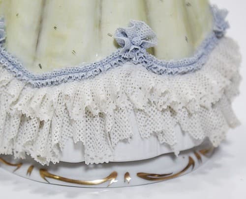 Antique Hand Painted Volkstedt Germany Lacd Dress Porcelain Figurine - Thumbnail 7