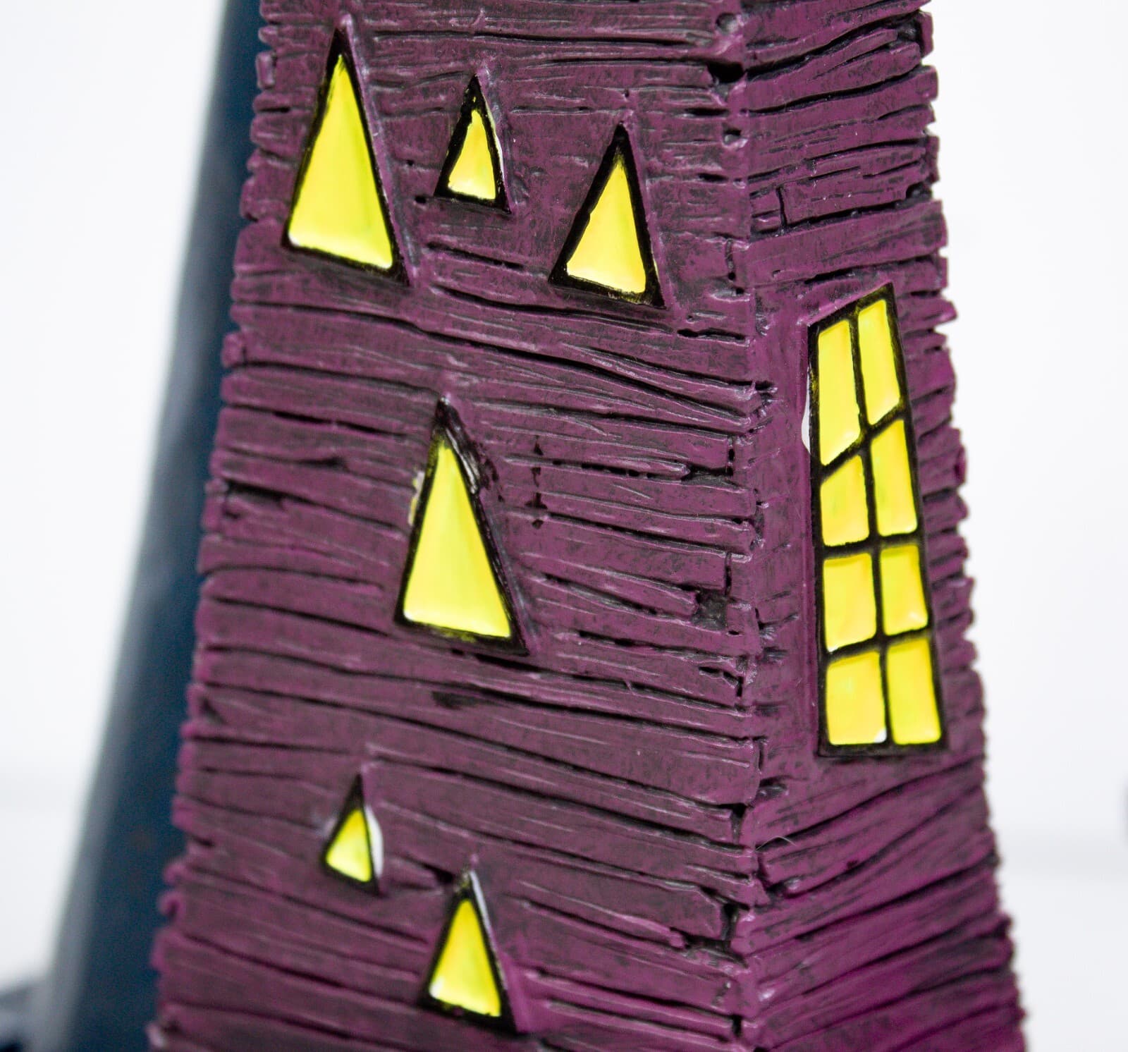 HAWTHORNE VILLAGE "Conehead House" The Nightmare Before Christmas Figure - Thumbnail 7