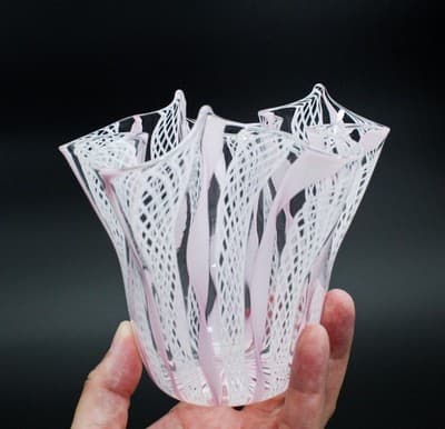 Vintage Murano Art Glass Handkerchief Vase With Pink & White Zanfirico Ribbons - Thumbnail 5