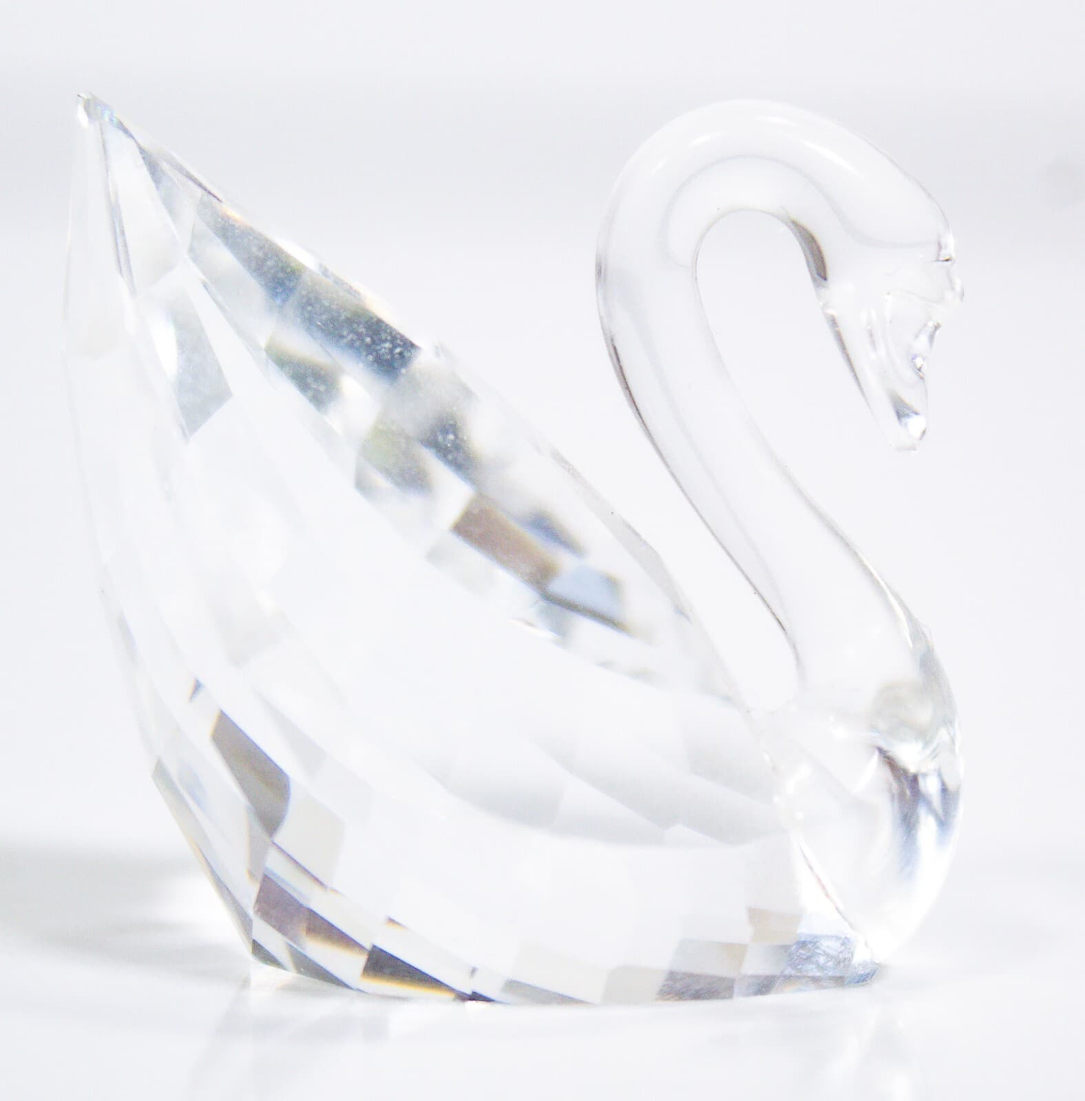 SWAROVSKI Retired Small Clear Crystal Glass Swan Animal Figurine - Thumbnail 2