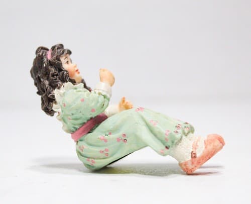 Vintage 1994 Dollhouse Elle's Mini Doll Collection By Michelle Yam Resin Doll - Thumbnail 6