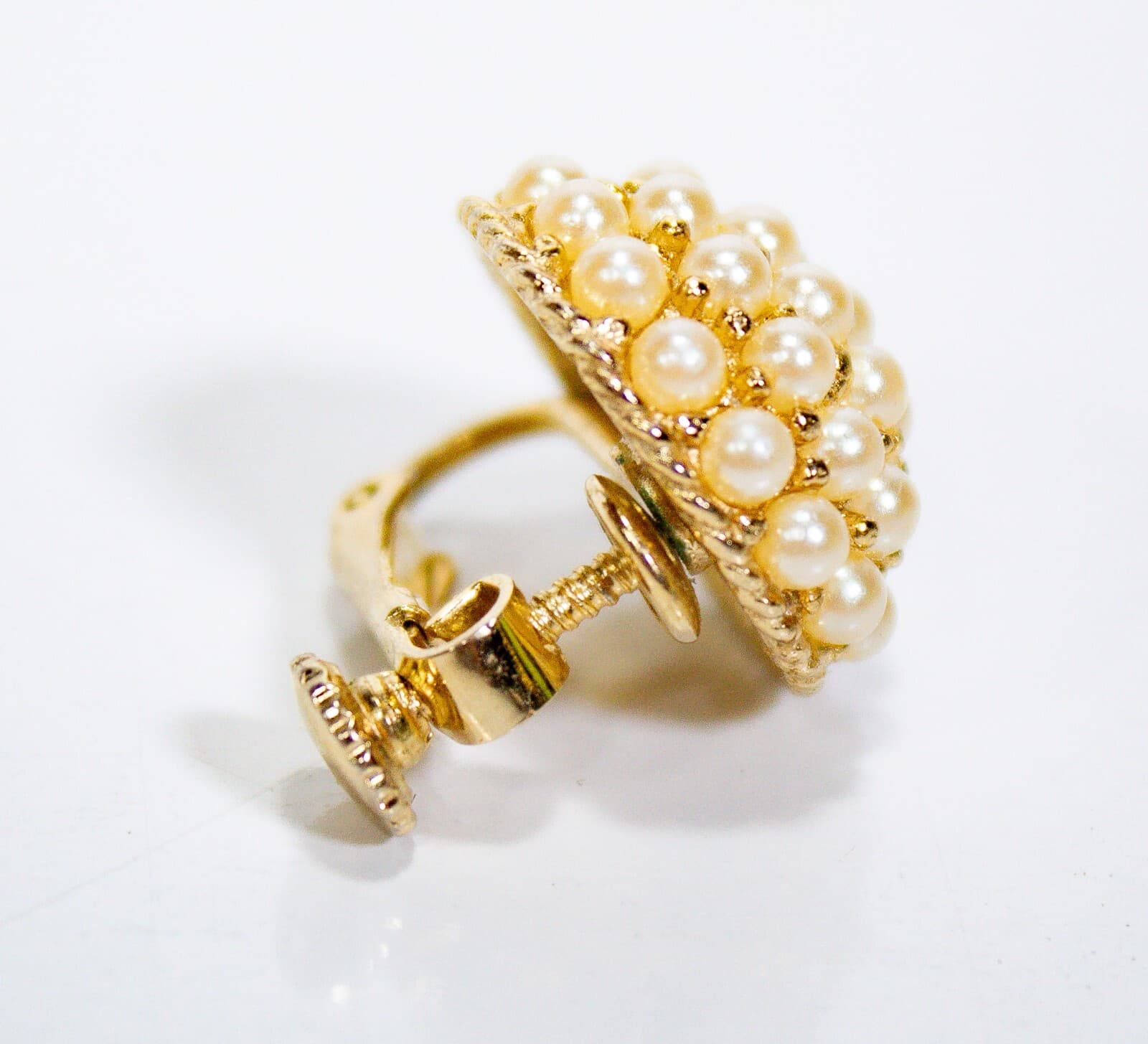 Vintage Dome Style Faux Seed Pear Screw Back Earrings - Thumbnail 4