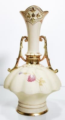 Antique ROBERT HANKE Marguerite Hand Painted Floral Porcelain Austria Vase - Thumbnail 2