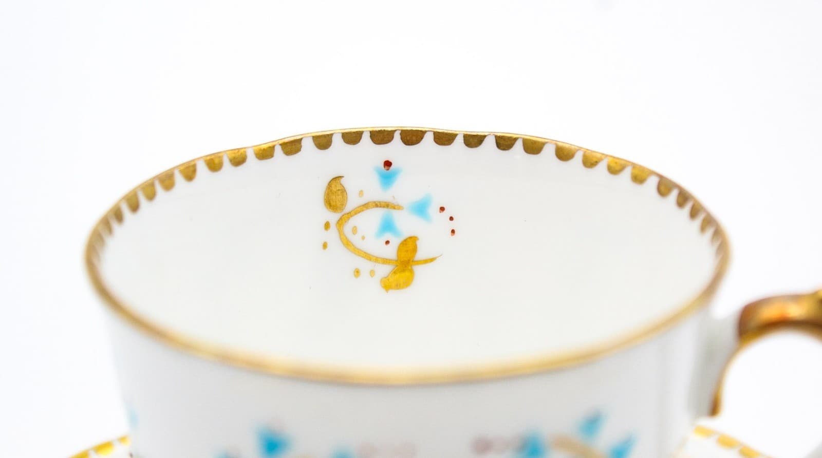 Royal Chelsea Vintage Bone China Hand Painted Gold & Aqua Blue Teacup & Saucer - Thumbnail 3