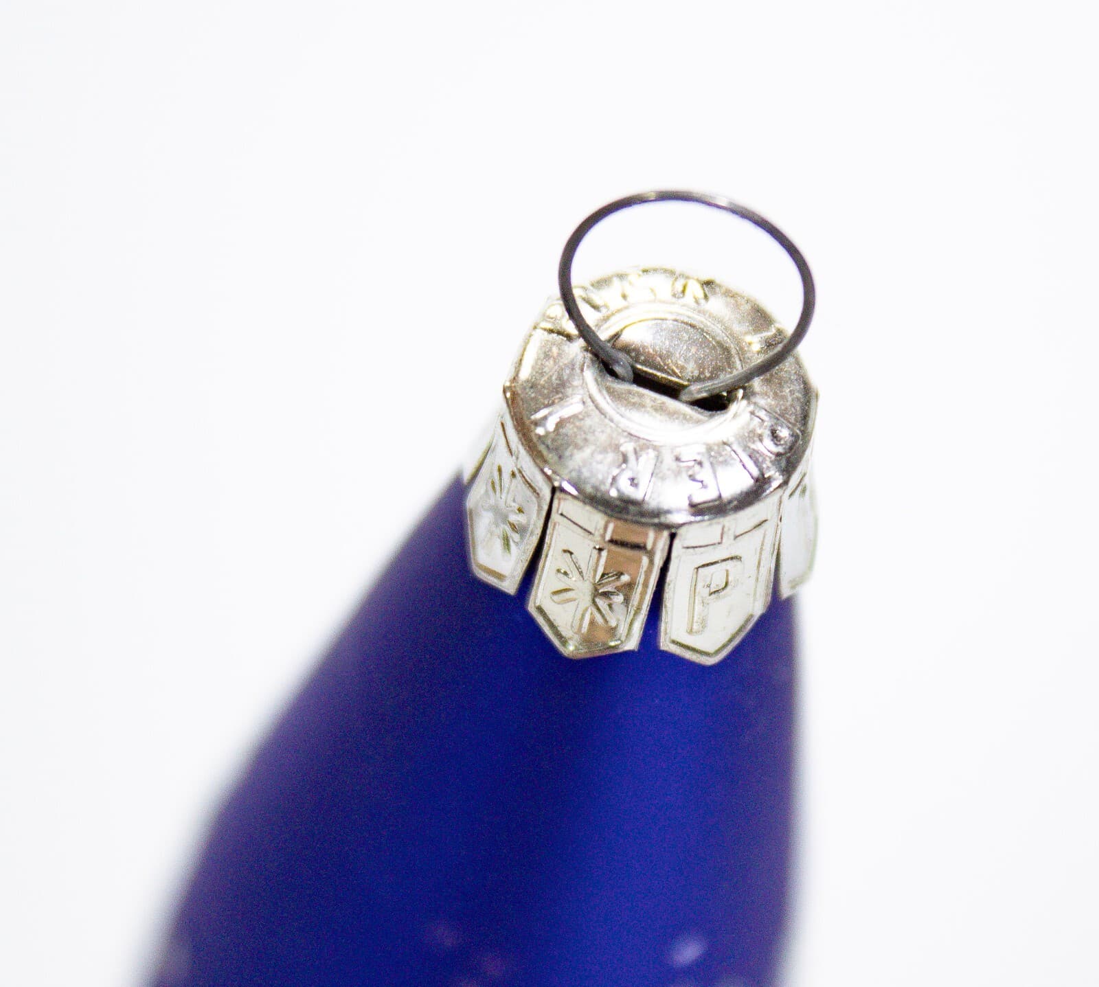 PIER 1 Blown Glass Blue Teardrop Icicle Decorative Christmas Ornament - Thumbnail 4