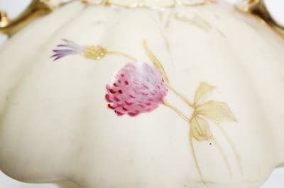 Antique ROBERT HANKE Marguerite Hand Painted Floral Porcelain Austria Vase - Thumbnail 4