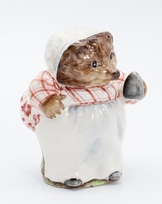 Beatrix Potter's Beswick "Mrs. Tiggy Winkle" Hand Painted Porcelain Figurine - Thumbnail 3