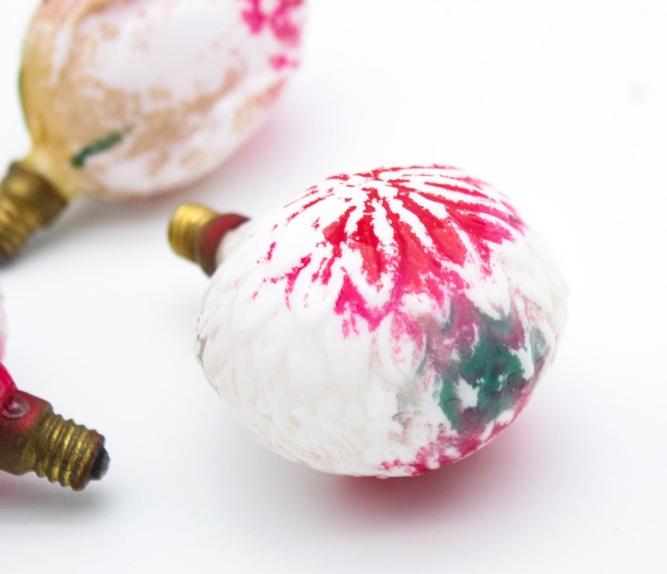 Vintage Lot of 3 Milk Glass Figural Rosebud Flower Christmas Light Bulbs Japan - Thumbnail 3