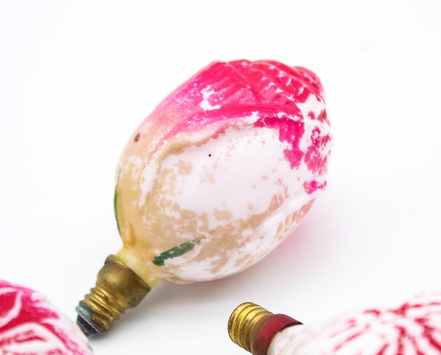 Vintage Lot of 3 Milk Glass Figural Rosebud Flower Christmas Light Bulbs Japan - Thumbnail 4