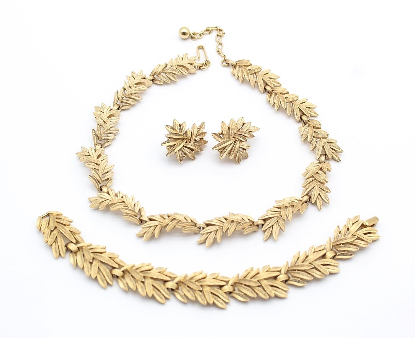Vintage Crown Trifari Gold Tone Leaf Parure Necklace Bracelet Earrings Set - Thumbnail 9