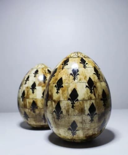 Handcrafted Bone Egg Shape Paperweights Accents Sculptures - Thumbnail 3