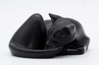 Suzie Marsh Vintage Capella Of Dartington Carved Stone Sleeping Black Cat Figure - Thumbnail 2