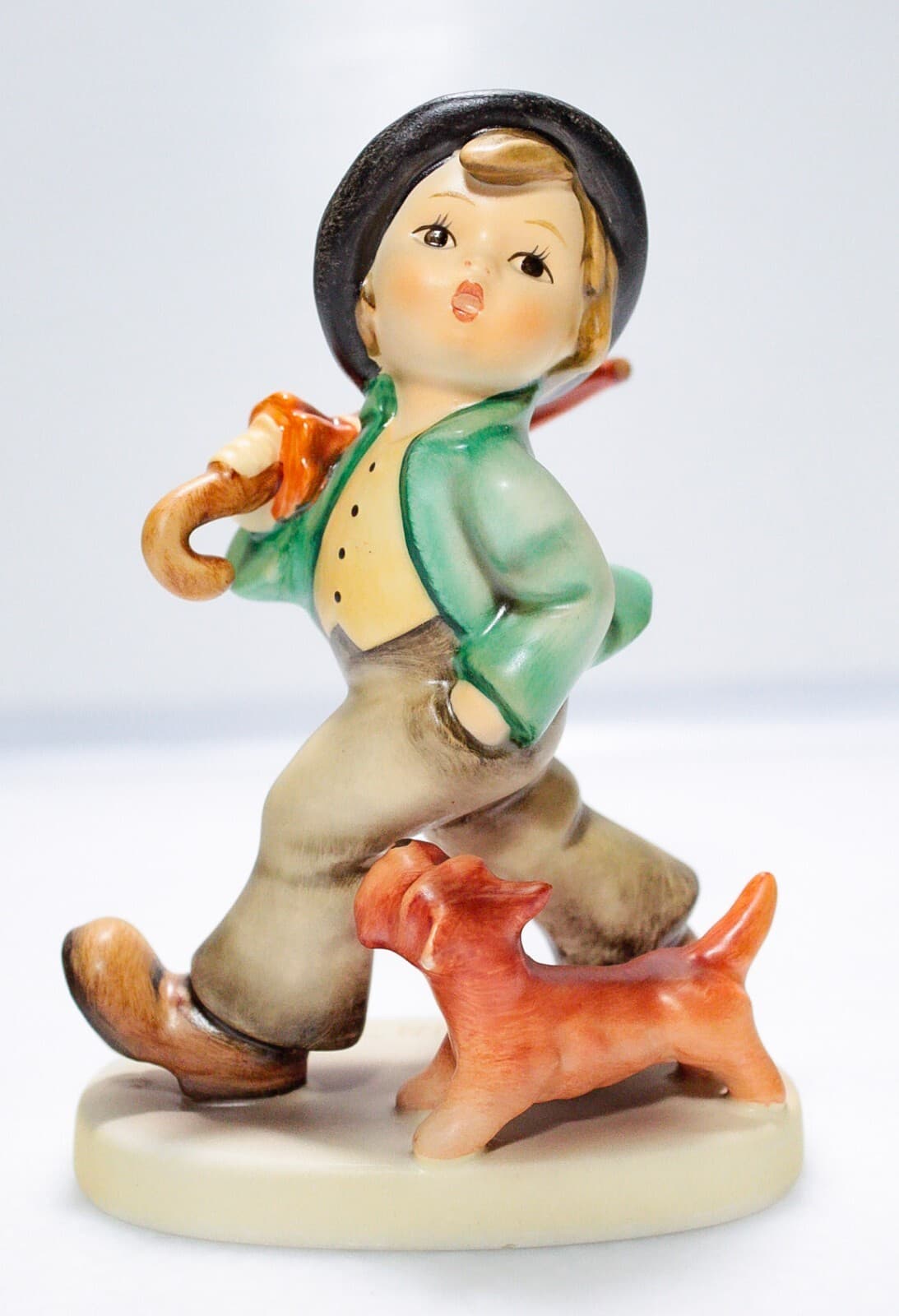 GOEBEL HUMMEL W. Germany "Strolling Along" Hand Painted Porcelain Figurine TMK6 - Thumbnail 7