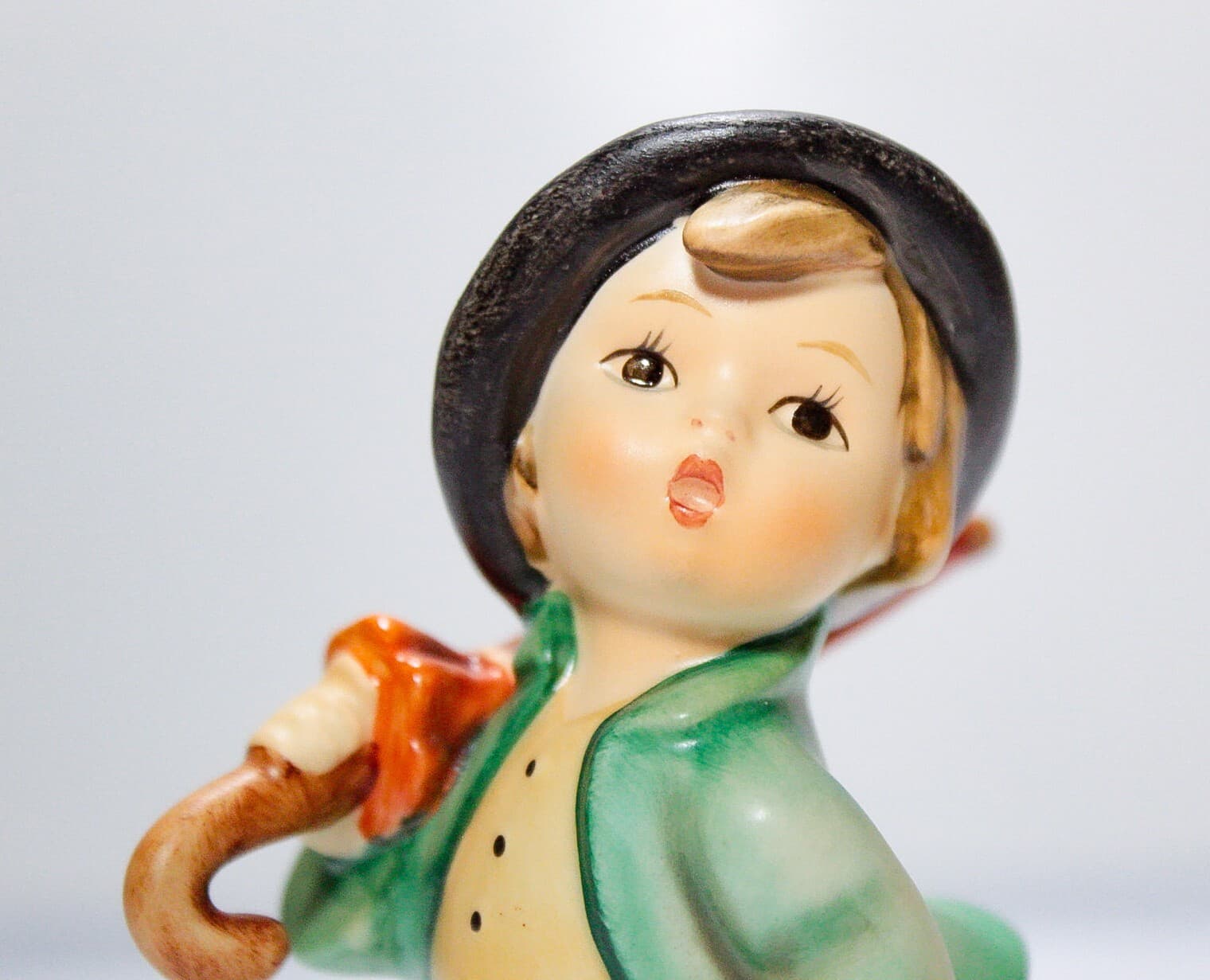 GOEBEL HUMMEL W. Germany "Strolling Along" Hand Painted Porcelain Figurine TMK6 - Thumbnail 2
