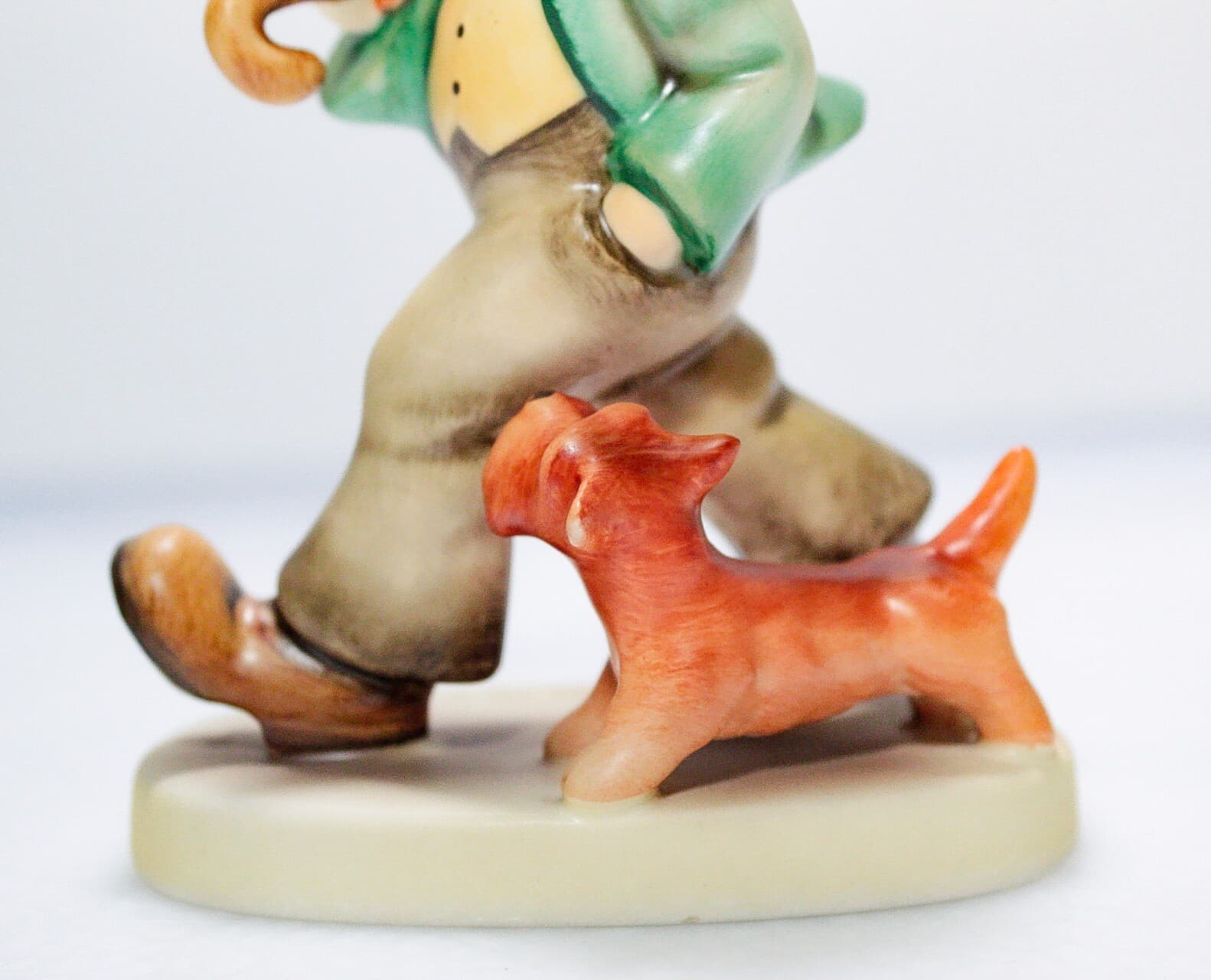 GOEBEL HUMMEL W. Germany "Strolling Along" Hand Painted Porcelain Figurine TMK6 - Thumbnail 3