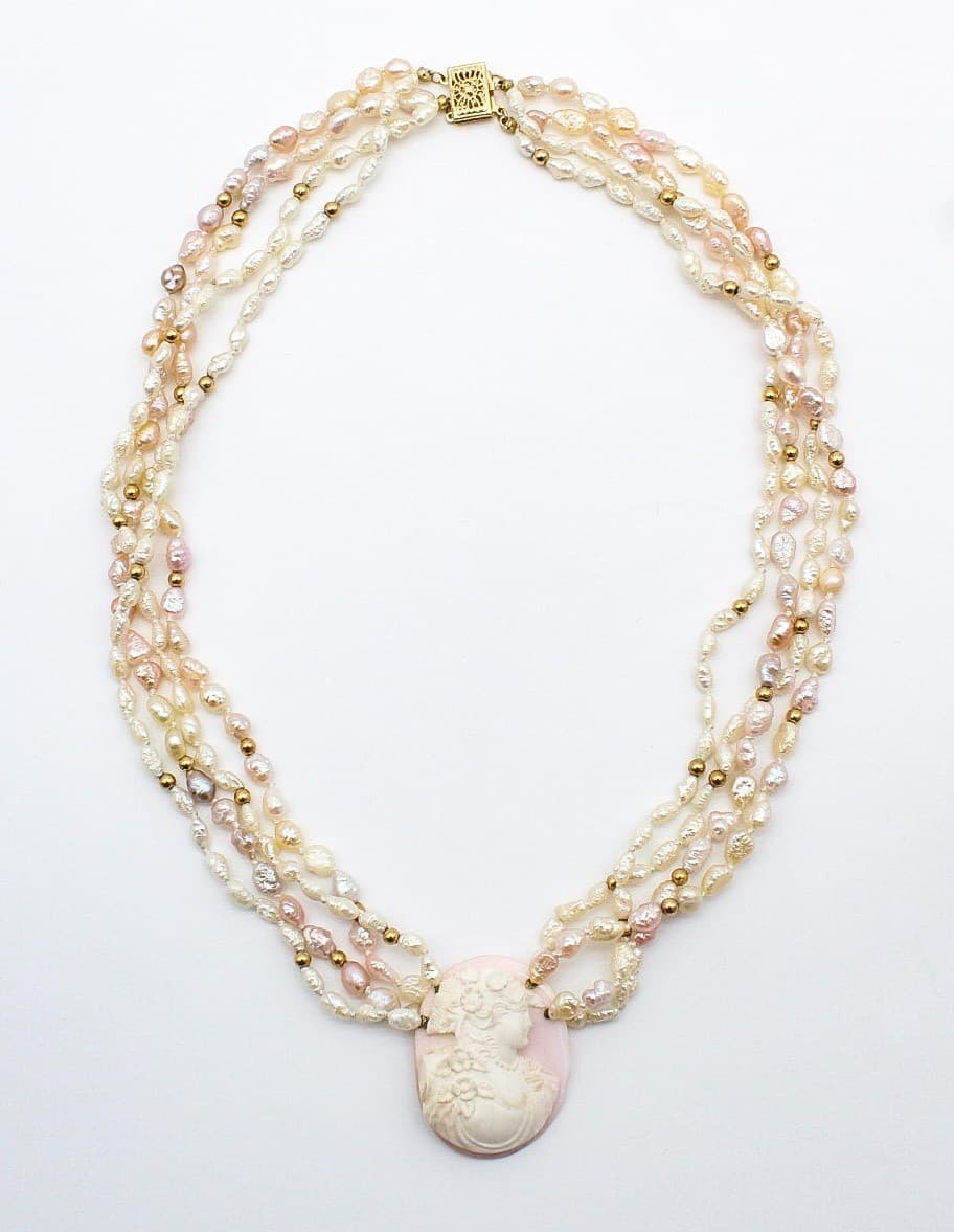 Vintage 14K Gold Multi-Strand Freshwater Pearl Hand Carved Cameo Shell Necklace - Thumbnail 7