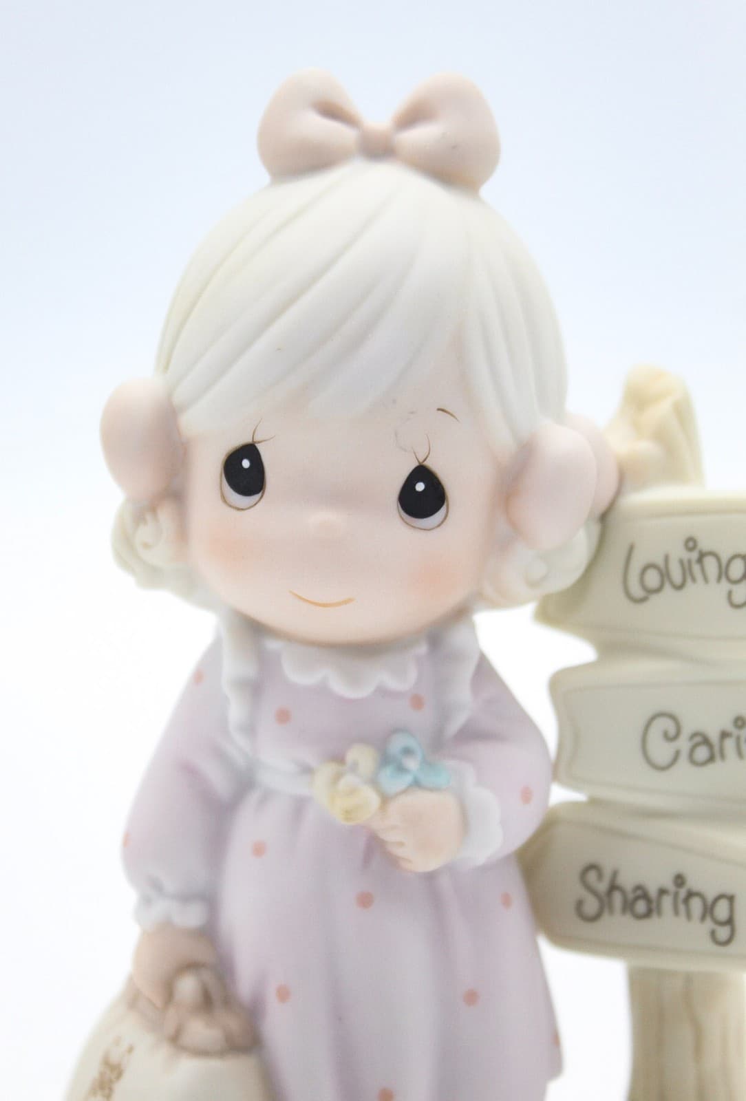 Precious Moments Loving Caring And Sharing Along The Way Porcelain Figurine 1992 - Thumbnail 3