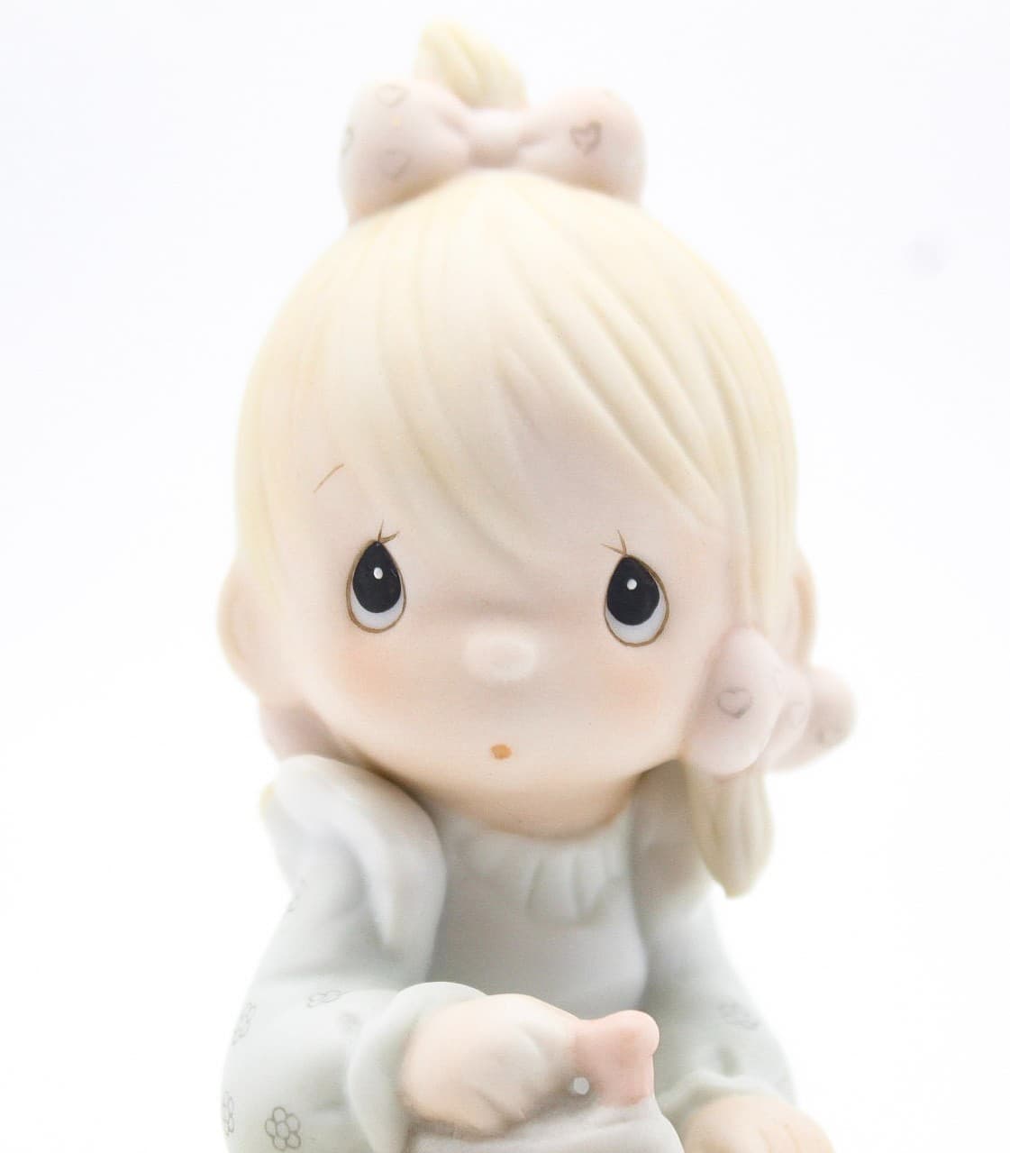 Precious Moments Press On Enesco Porcelain Figurine 1982 - Thumbnail 2