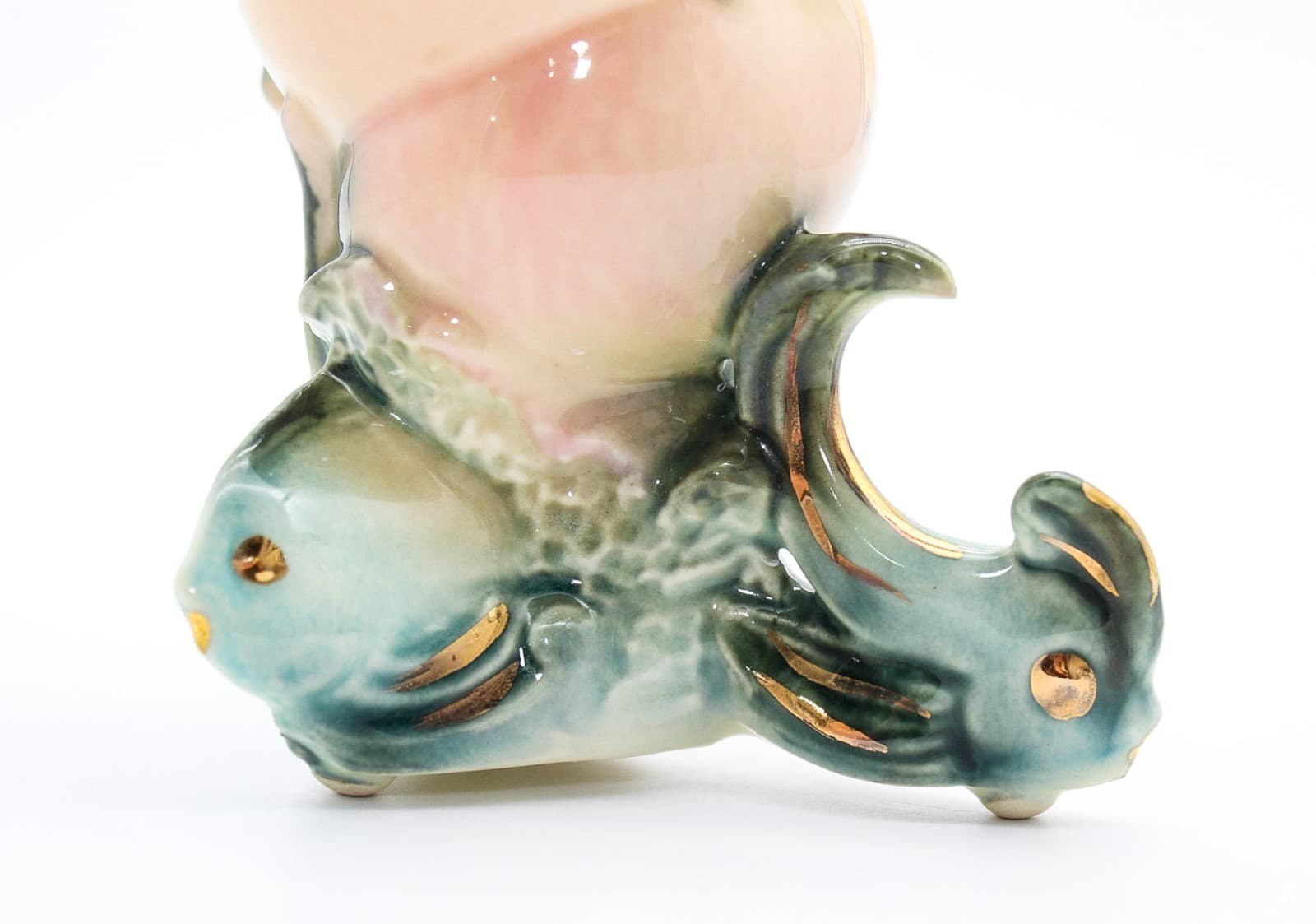Vintage Hull Pottery Ebb Tide Pink Green Gold Trim Conch Shell Vase - Thumbnail 4