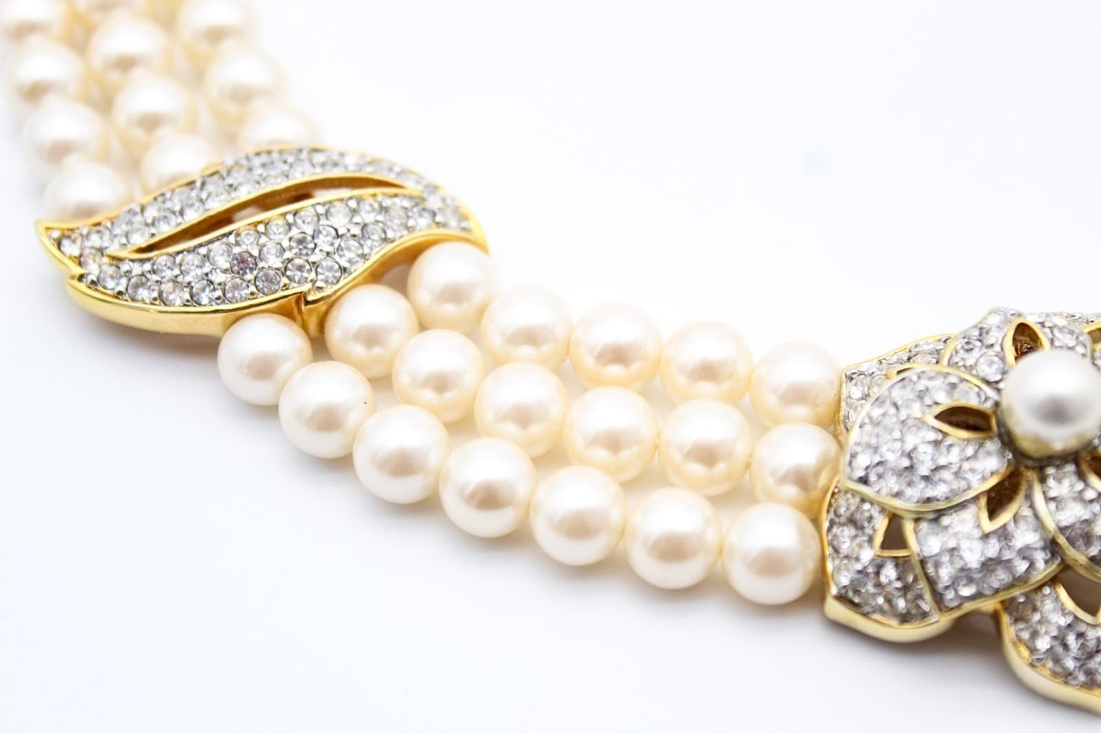 Franklin Mint Passion For Pearls Triple Strand Rhinestone Necklace Joan Collins - Thumbnail 5