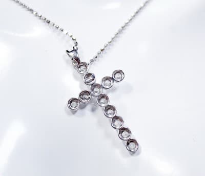 Sterling Silver 925 Round Cut Cubic Zirconia Cross Pendant Necklace - Thumbnail 3