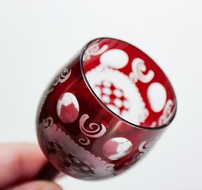 Set of 2 Antique Bohemian Cut To Clear Ruby Crystal Cordial Glasses - Thumbnail 7
