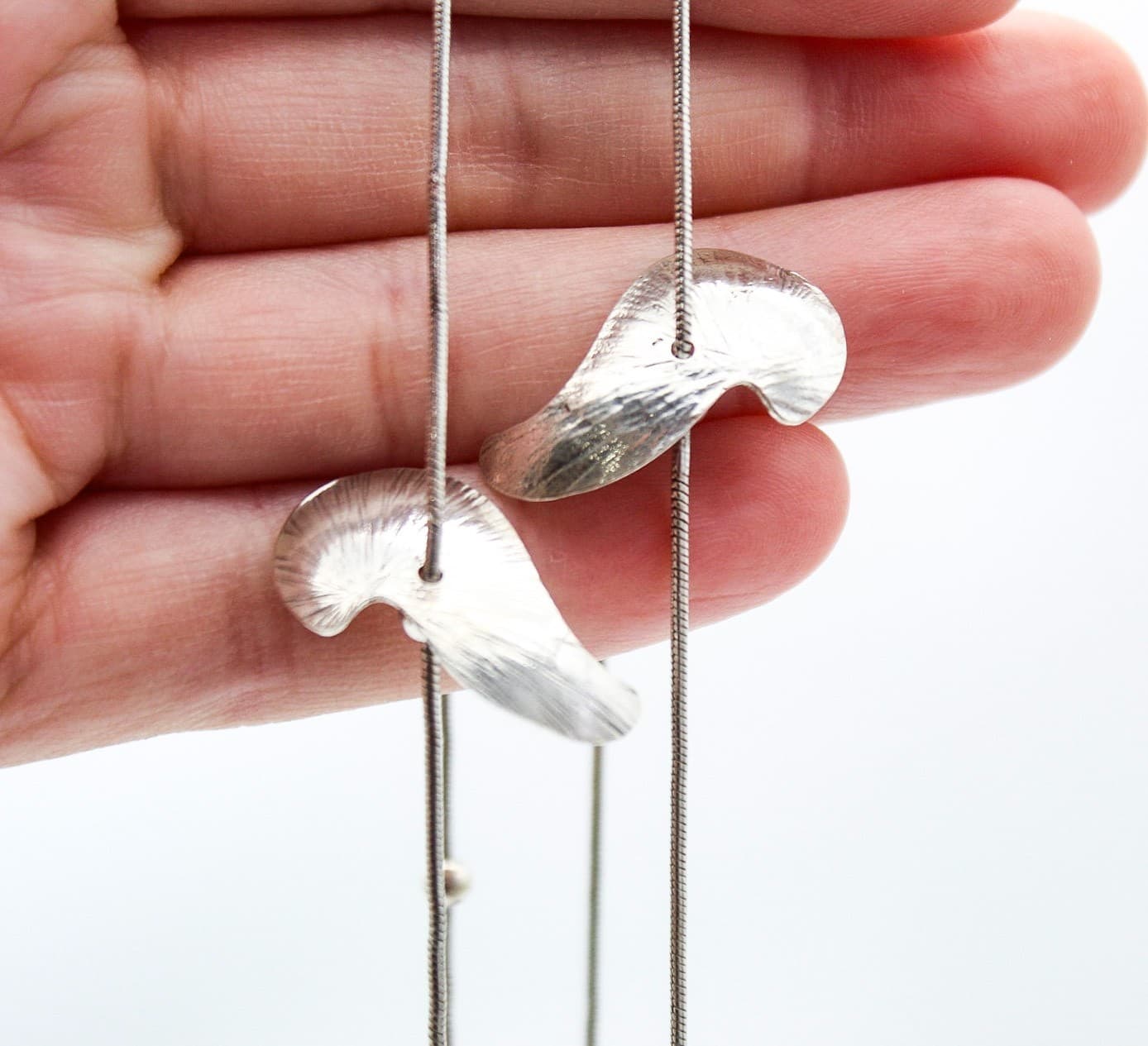 Vintage Sterling Silver 925 Organic Floating Leaf Motif Long Statement Necklace - Thumbnail 2