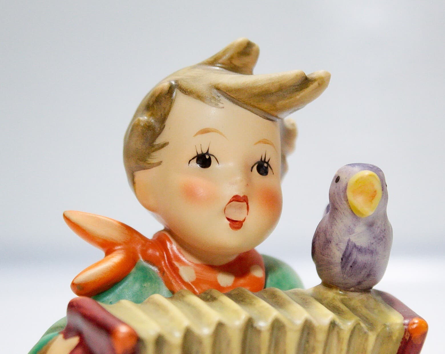 GOEBEL HUMMEL Germany "Let's Sing" Hand Painted Porcelain Figurine TMK6 - Thumbnail 2