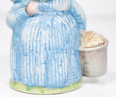 BESWICK ENGLAND Beatrix Potter "Aunt Pettitoes" Pig Porcelain Figurine - Thumbnail 3