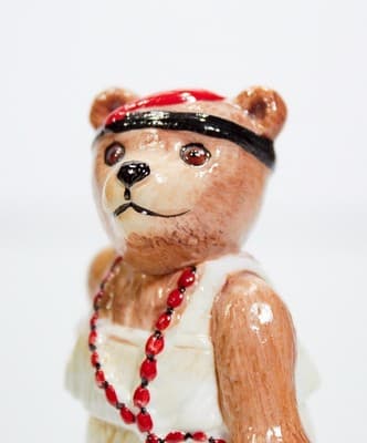 Vintage 2003 HALCYON DAYS Teddy Bear Of The Year Porcelain Miniature Figurine - Thumbnail 3