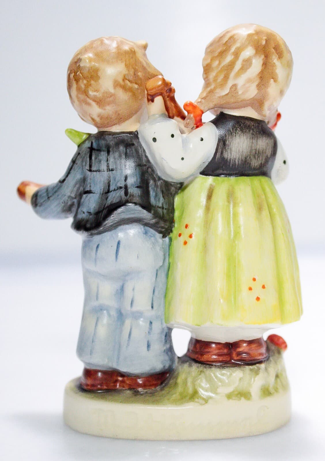 GOEBEL HUMMEL Germany "Happy Days" Hand Painted Porcelain Figurine TMK5 - Thumbnail 3