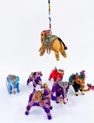 Lot of 7 Vintage Handmade Beaded Embroidery Indian Elephant Satin Ornaments - Thumbnail 13