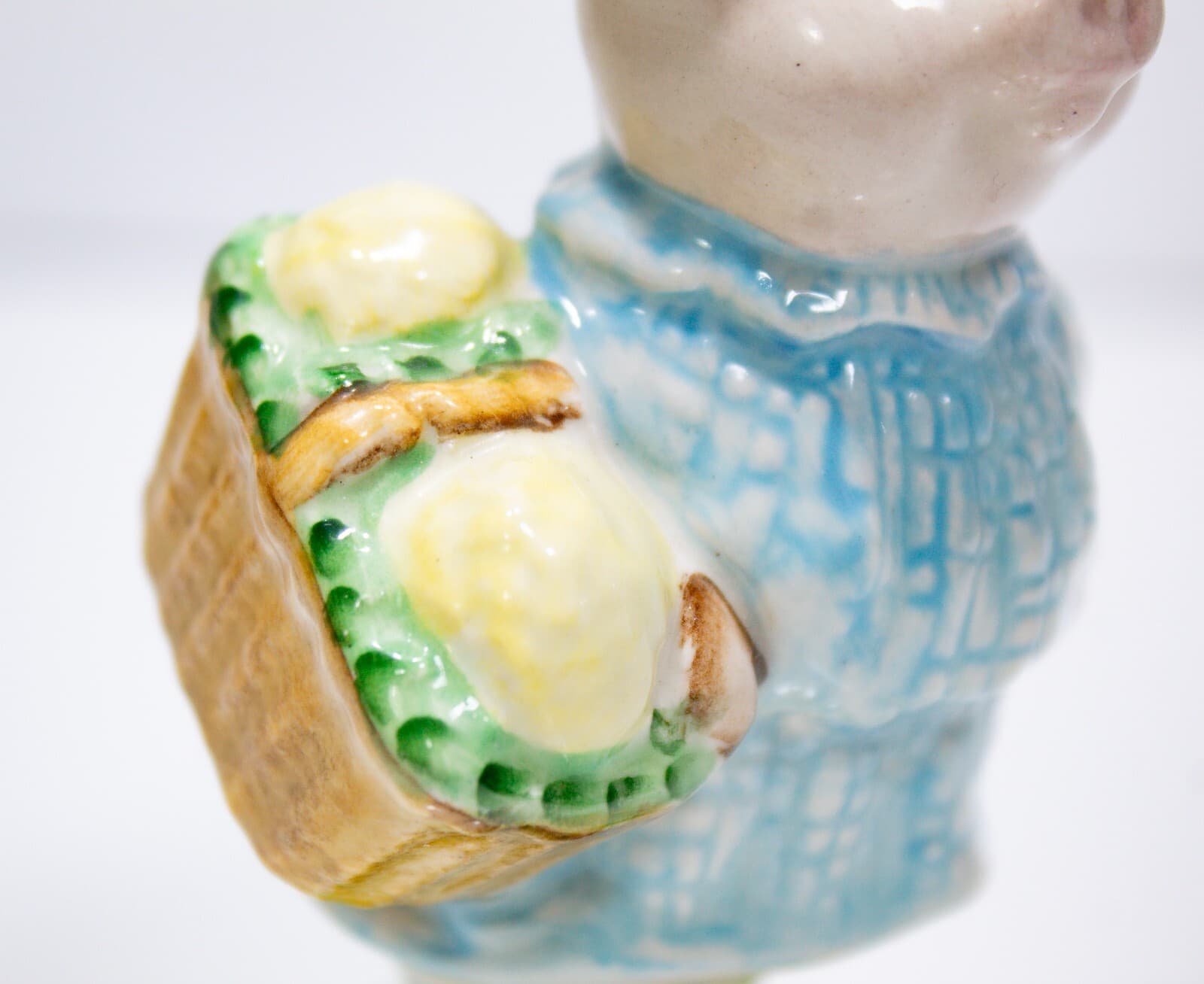 BESWICK ENGLAND Beatrix Potter "Little Pig Robinson" Porcelain Figurine - Thumbnail 6