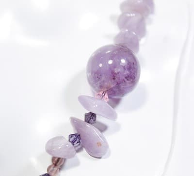 Vtg Natural Stone Amethyst Handcrafted Beaded Statement Necklace Pendant - Thumbnail 4