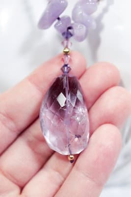 Vtg Natural Stone Amethyst Handcrafted Beaded Statement Necklace Pendant - Thumbnail 2